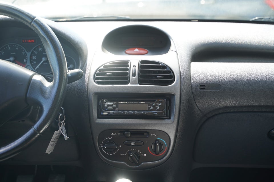 Peugeot 206 1,6 S16 SW 5d