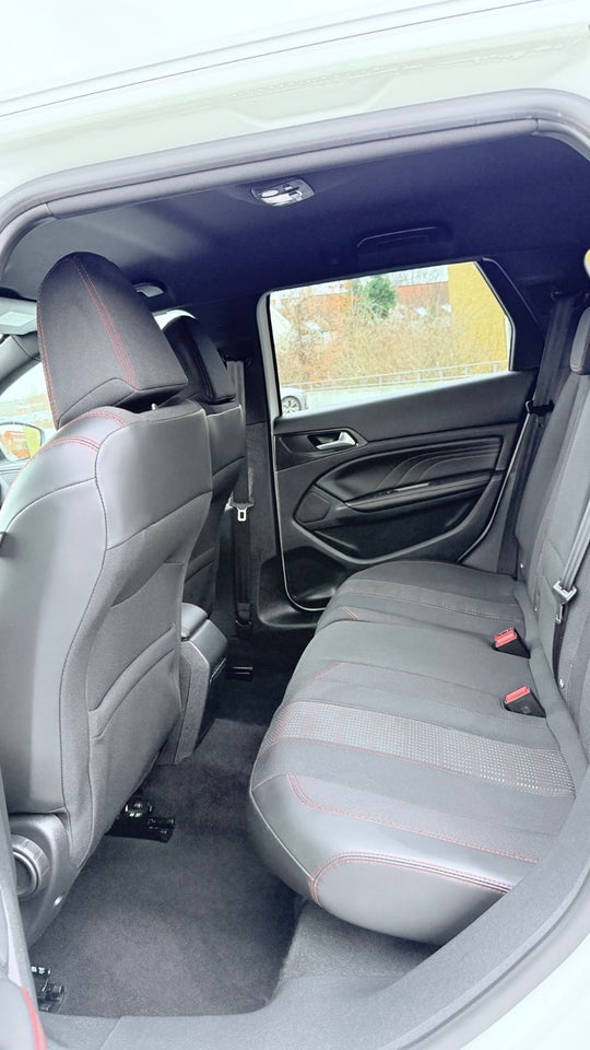 Peugeot 308 1,5 BlueHDi 130 GT Line SW 5d