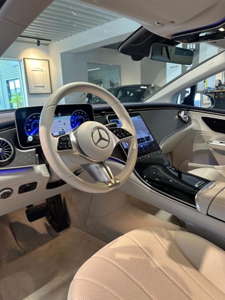 Mercedes EQE300 4d