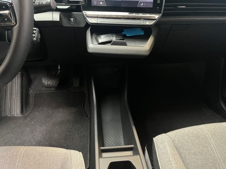 Renault Megane E-Tech 40 Equilibre 5d