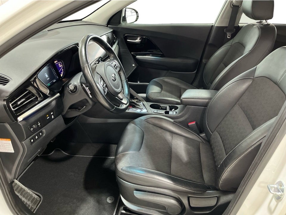Kia Niro 1,6 PHEV Advance DCT 5d