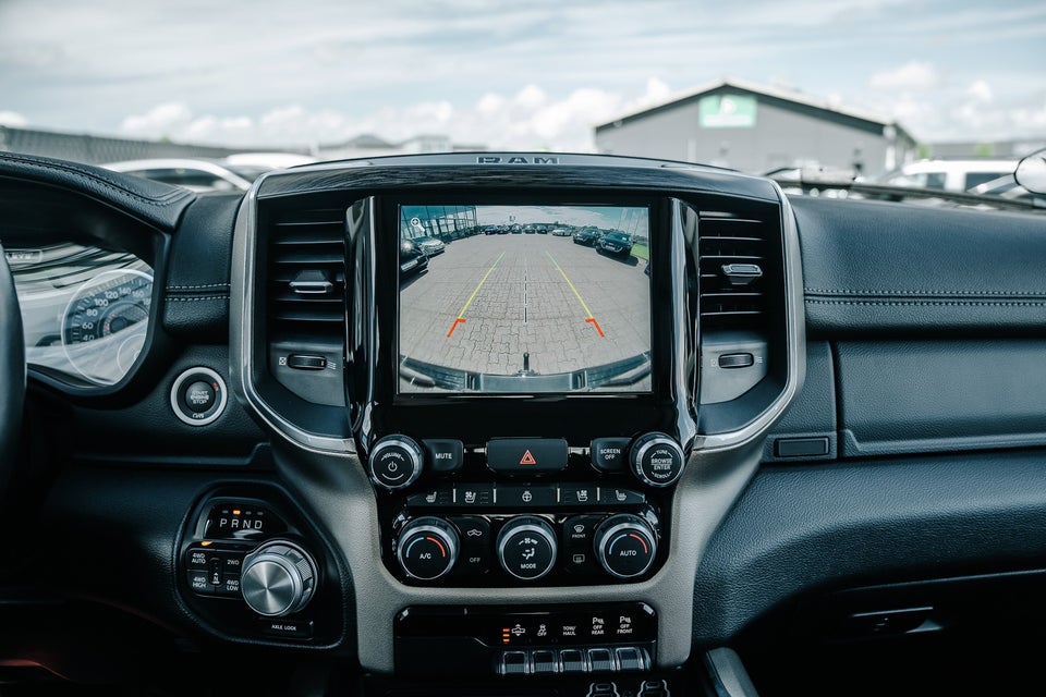 Dodge RAM 1500 5,7 V8 Laramie Crew Cab aut. 4x4 4d