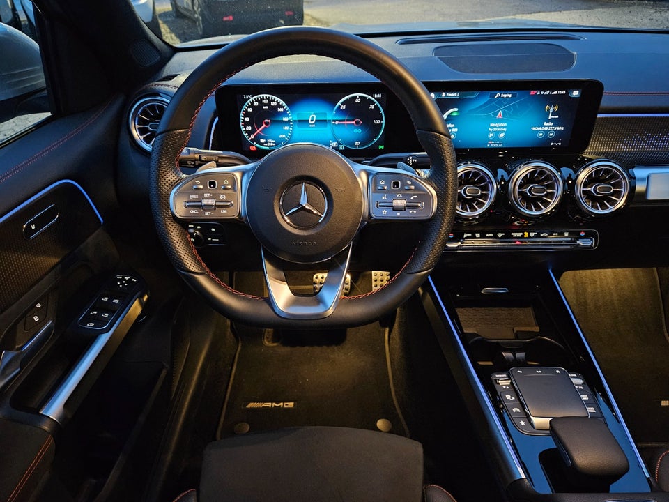 Mercedes EQB250 AMG Line 5d