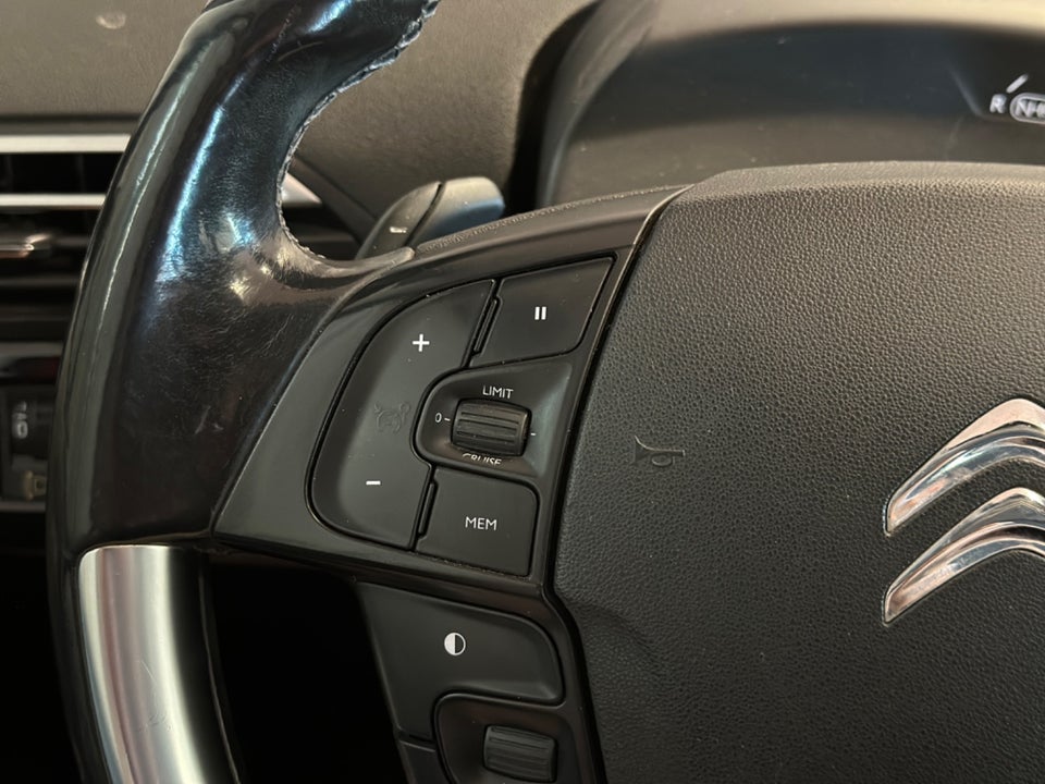 Citroën Grand C4 Picasso 1,6 e-HDi 115 Seduction ETG6 7prs 5d