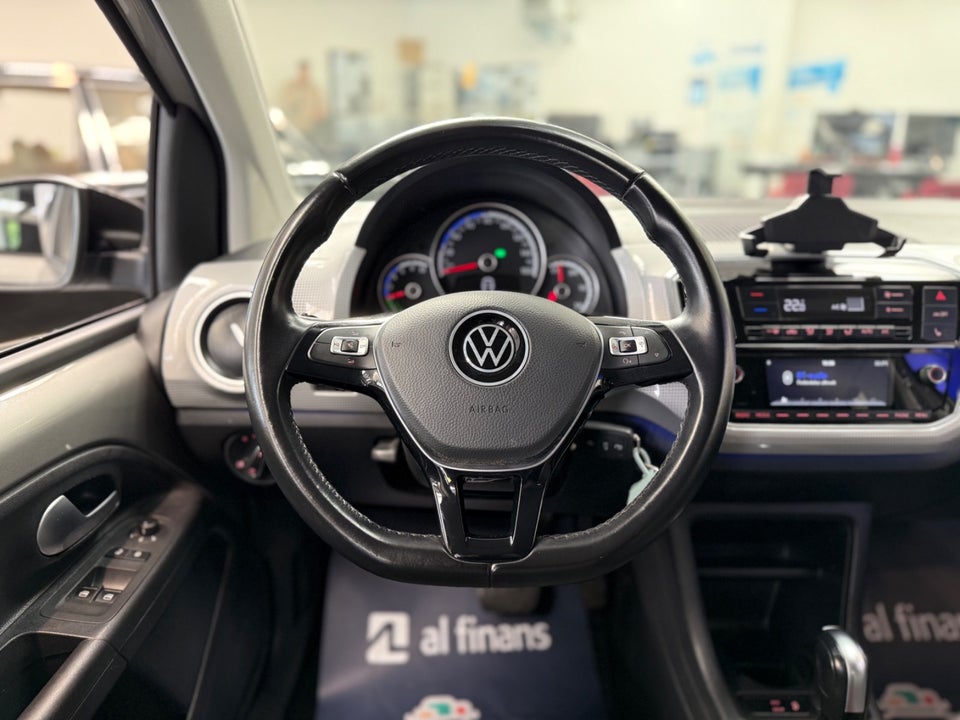 VW e-Up! Style Plus 5d