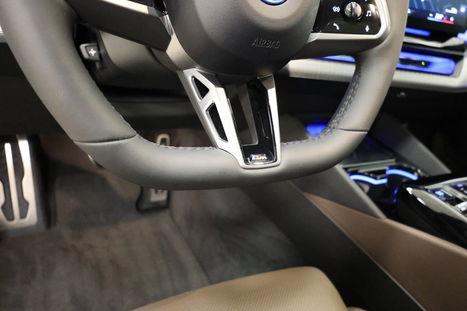 BMW i5 eDrive40 M-Sport 4d