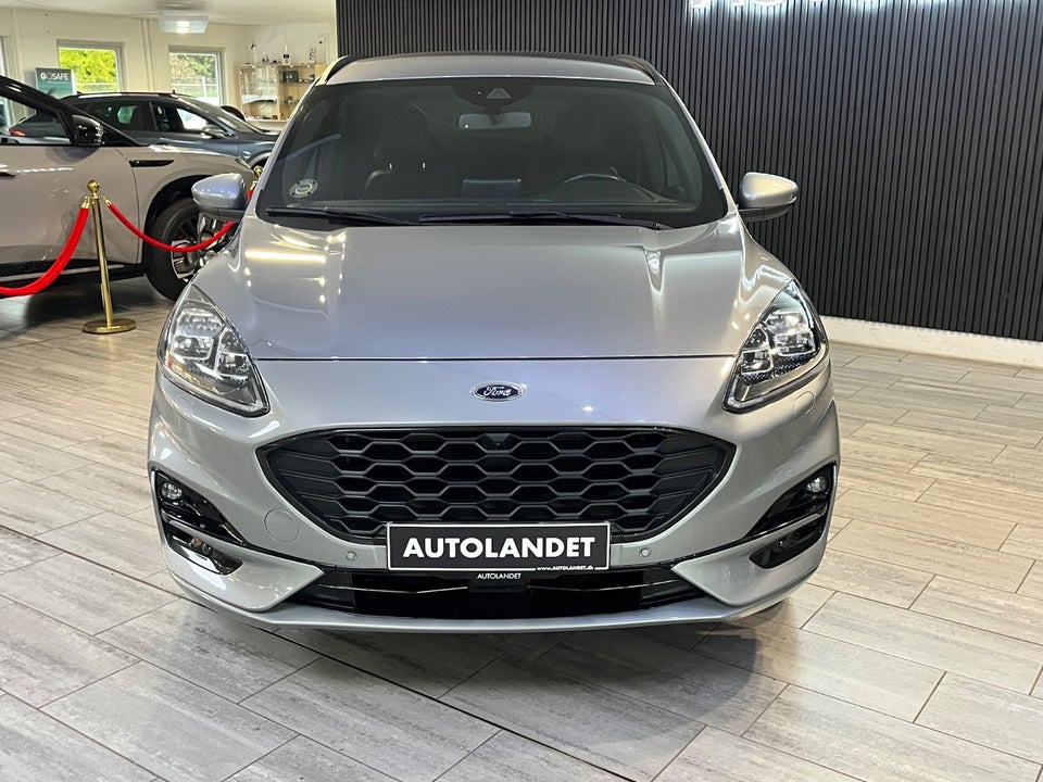 Ford Kuga 2,5 PHEV ST-Line X CVT 5d