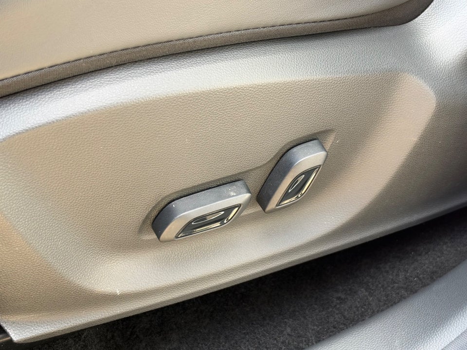 MG ZS 70 Luxury 5d
