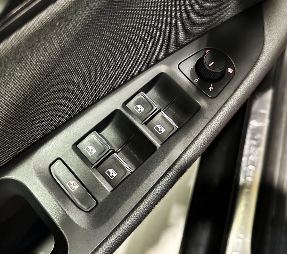 Seat Leon 2,0 TDi 150 Xcellence ST 5d