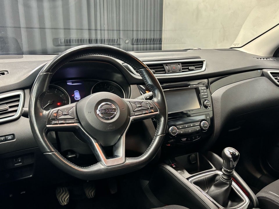 Nissan Qashqai 1,3 Dig-T 160 Acenta 5d