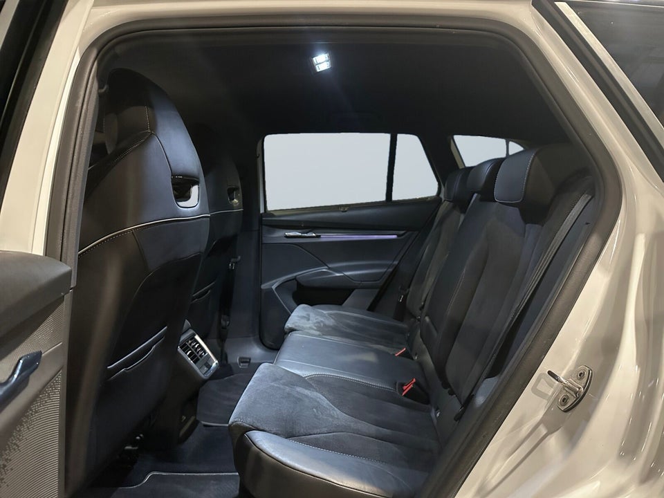 Skoda Enyaq 60 iV Sportline 5d