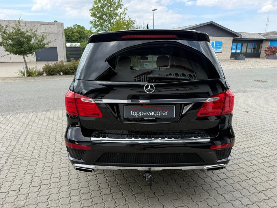 Mercedes GL500 4,7 AMG Line aut. 4Matic 5d