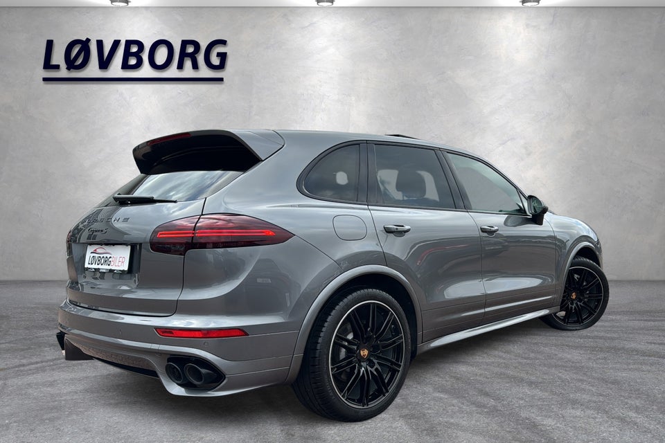 Porsche Cayenne S 4,2 D Tiptr. Van 5d