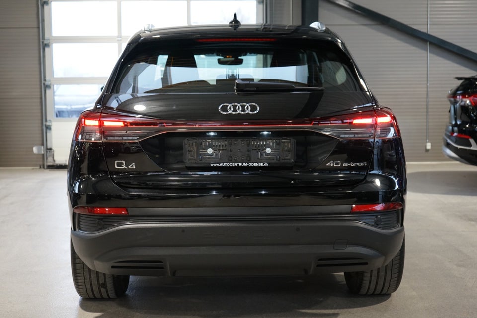 Audi Q4 e-tron 40  5d