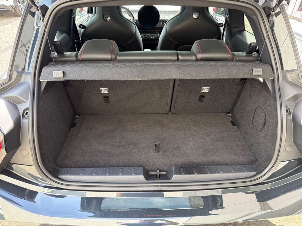 MINI Cooper SE JCW Trim XL 3d