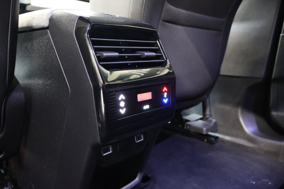Peugeot e-5008 77 Allure Pack 7prs 5d