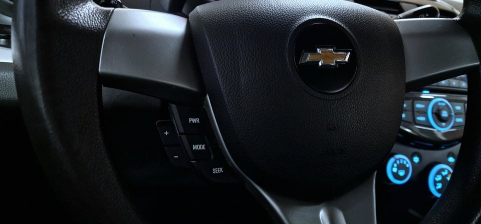 Chevrolet Spark 1,0 LT 5d