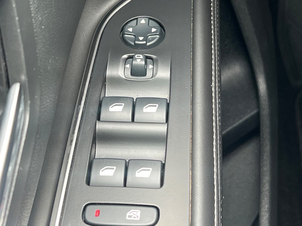 Peugeot 5008 1,5 BlueHDi 130 Allure EAT8 7prs 5d