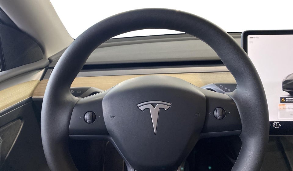 Tesla Model Y RWD 5d