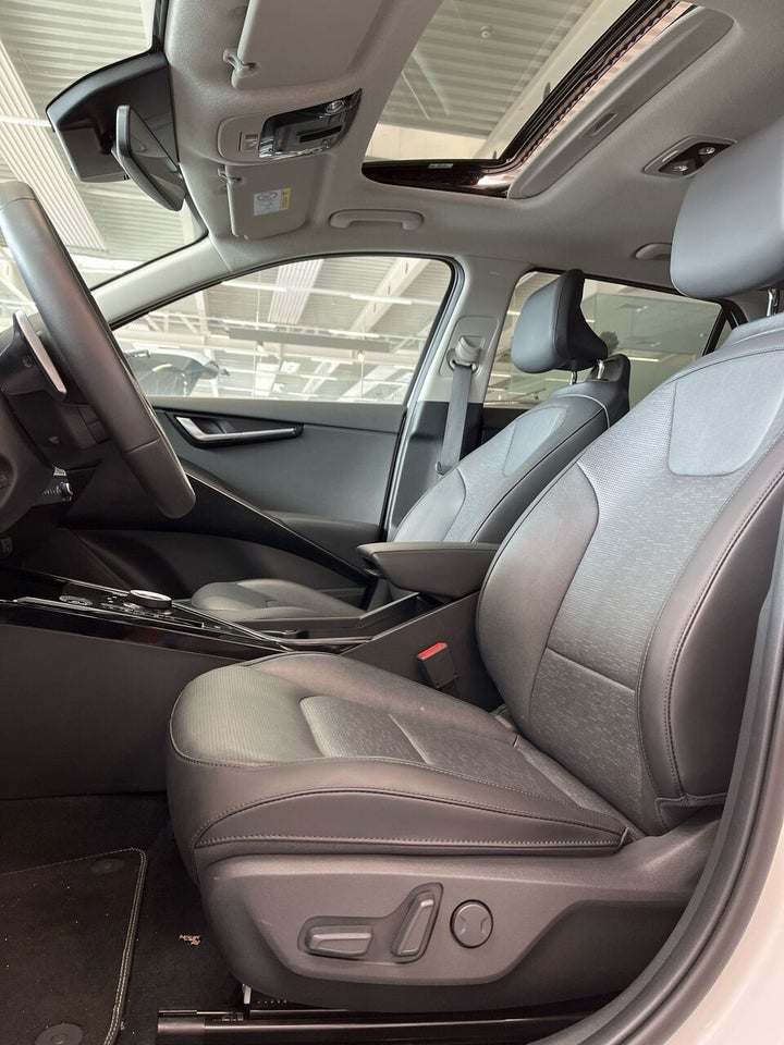 Kia Niro 64 EV Upgrade 5d
