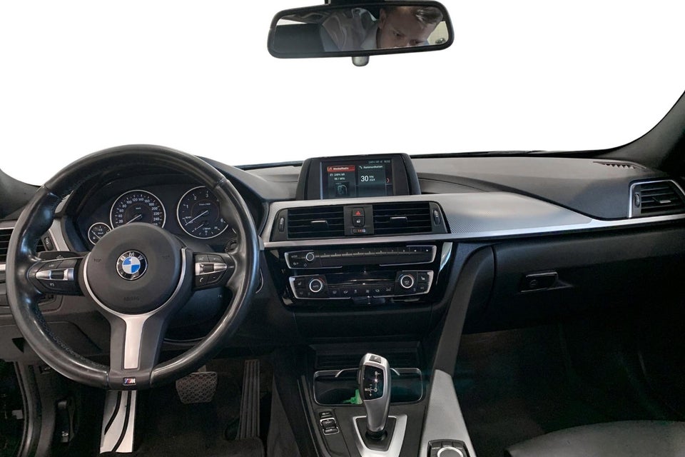 BMW 320d 2,0 Touring M-Sport aut. 5d