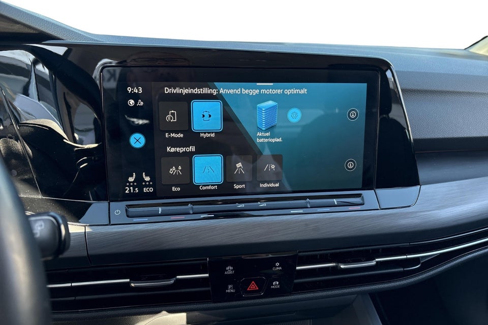 VW Golf VIII 1,4 eHybrid DSG 5d