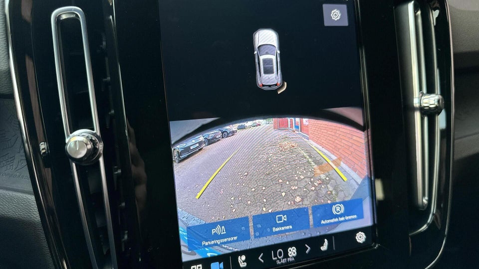 Volvo XC40 P6 ReCharge Core 5d