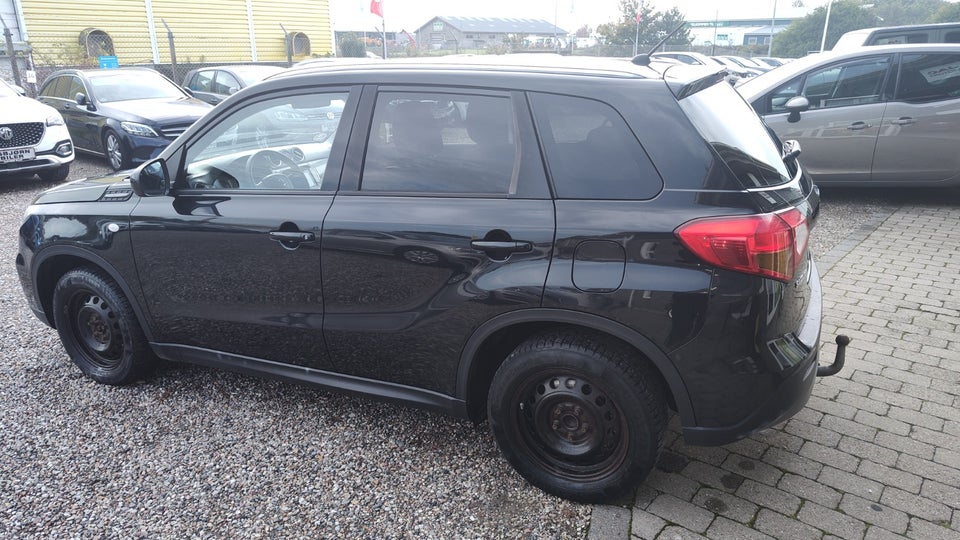 Suzuki Vitara 1,6 Active aut. 5d