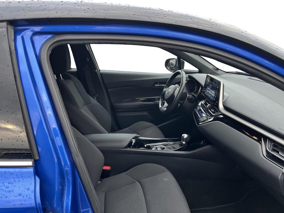 Toyota C-HR 1,8 Hybrid C-LUB CVT 5d