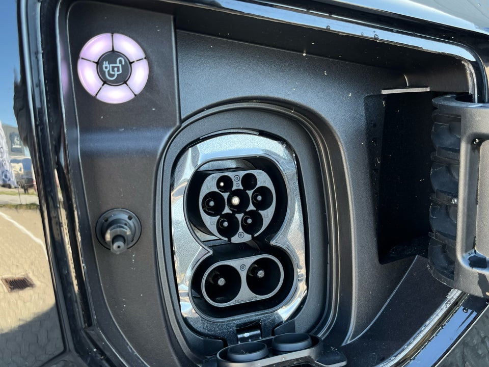 Ford Transit Custom 320L 64 Sport