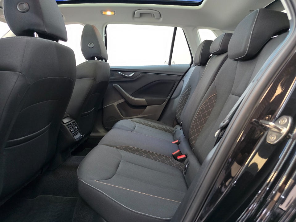 Skoda Kamiq 1,0 TSi 110 Ambition DSG 5d