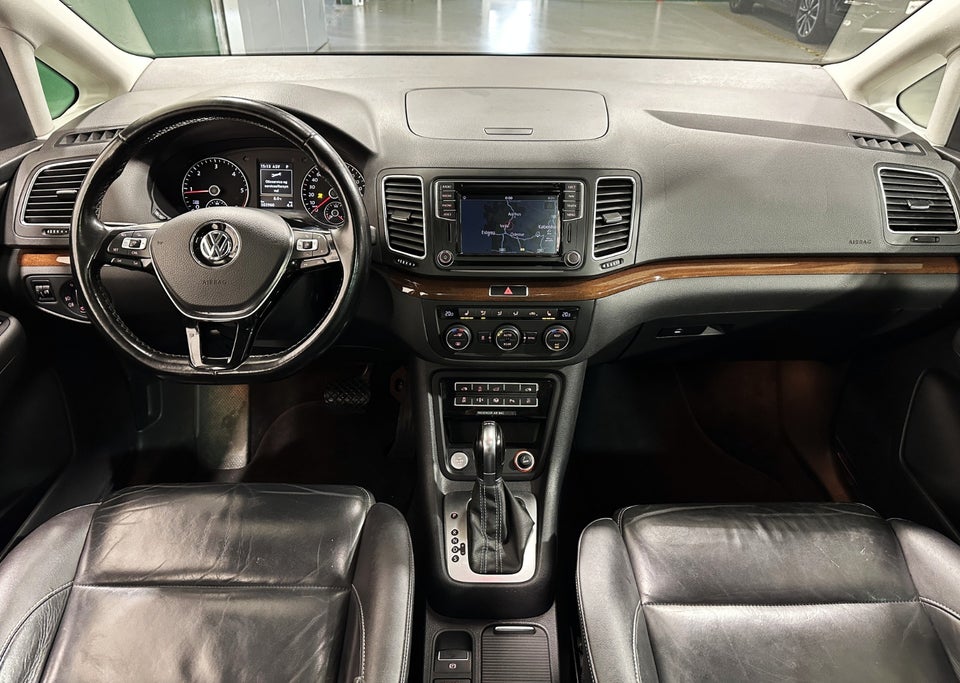 VW Sharan 2,0 TDi 184 Highlline DSG 7prs 5d