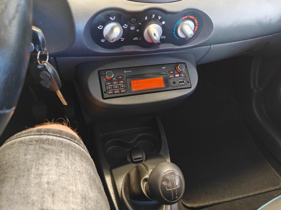 Renault Twingo 1,2 16V Authentique ECO2 3d