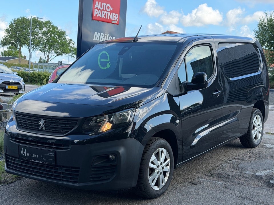 Peugeot Partner 1,5 BlueHDi 130 L2V2 Ultimate EAT8 Van