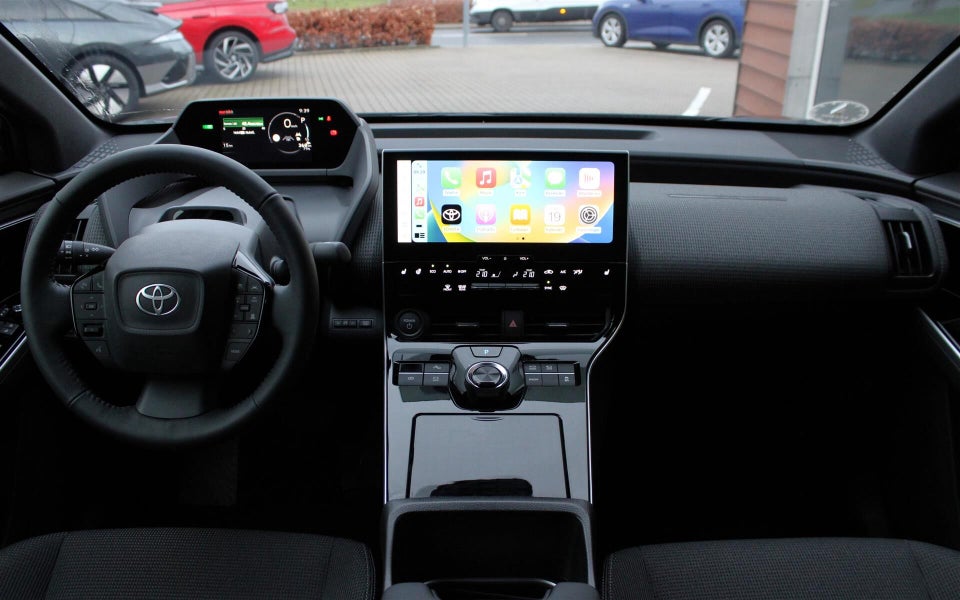 Toyota bZ4X Business+ 5d