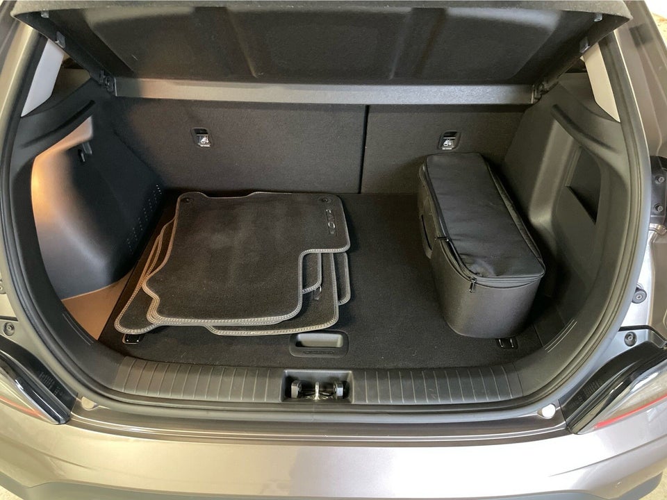 Hyundai Kona 39 EV Select 5d