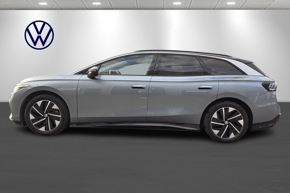 VW ID.7 77 Style Tourer 5d