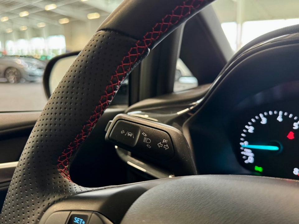 Ford Fiesta 1,0 EcoBoost mHEV ST-Line X 5d