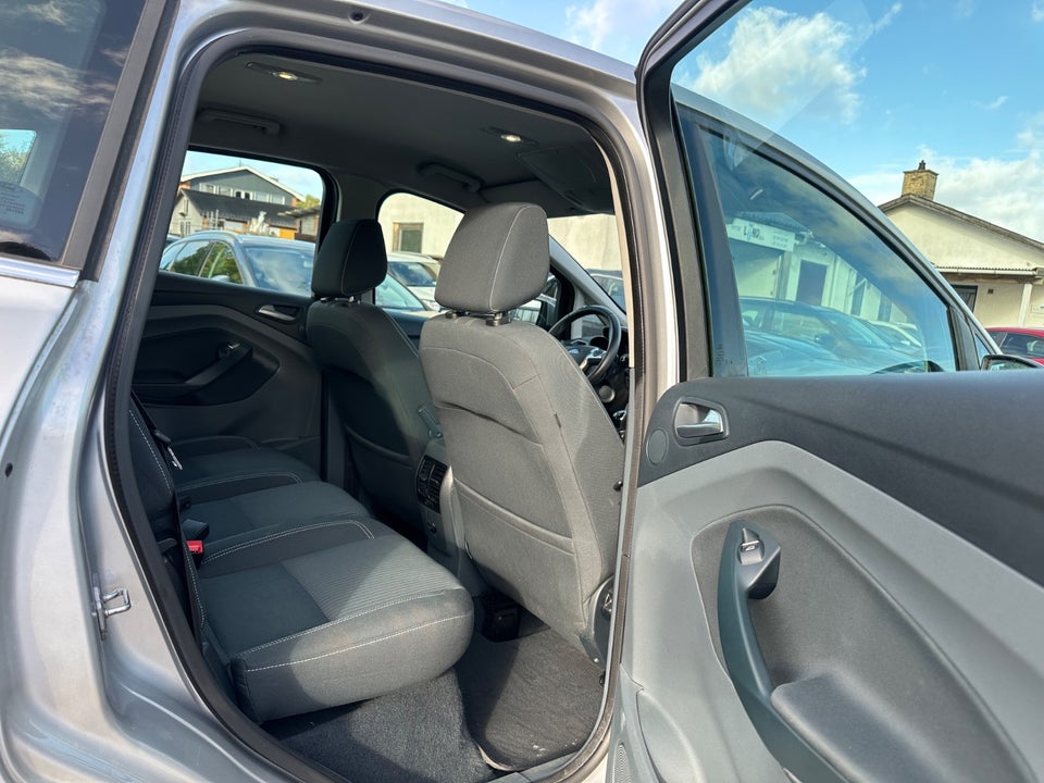 Ford C-MAX 1,6 Ti-VCT 105 Titanium 5d