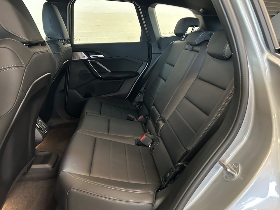 BMW iX1 xDrive30 Fully Charged M-Sport 5d