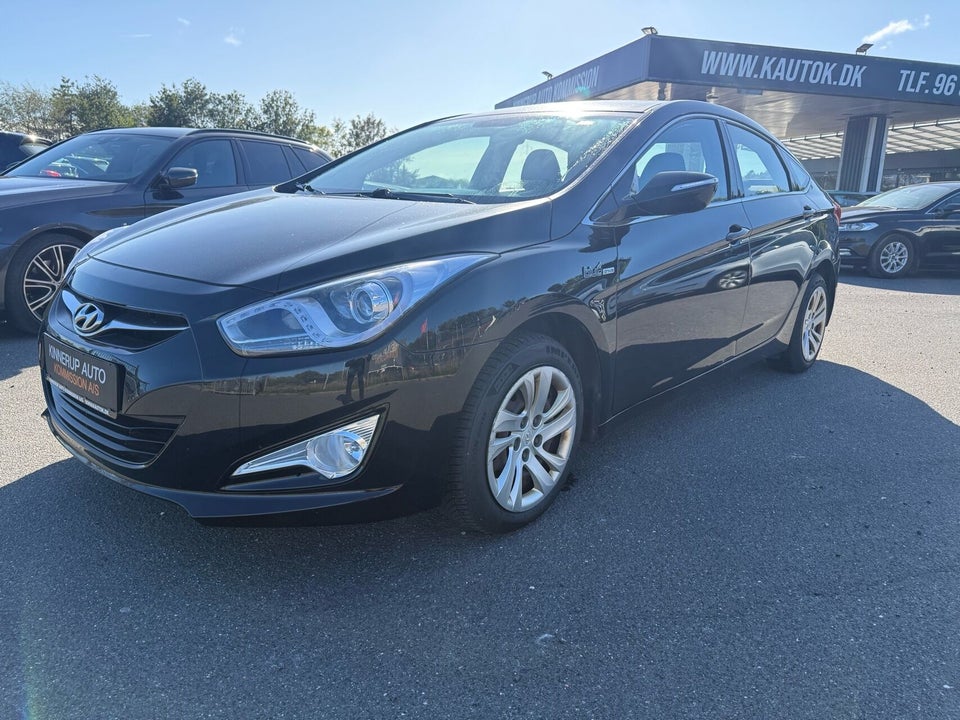 Hyundai i40 1,7 CRDi 115 Comfort 4d
