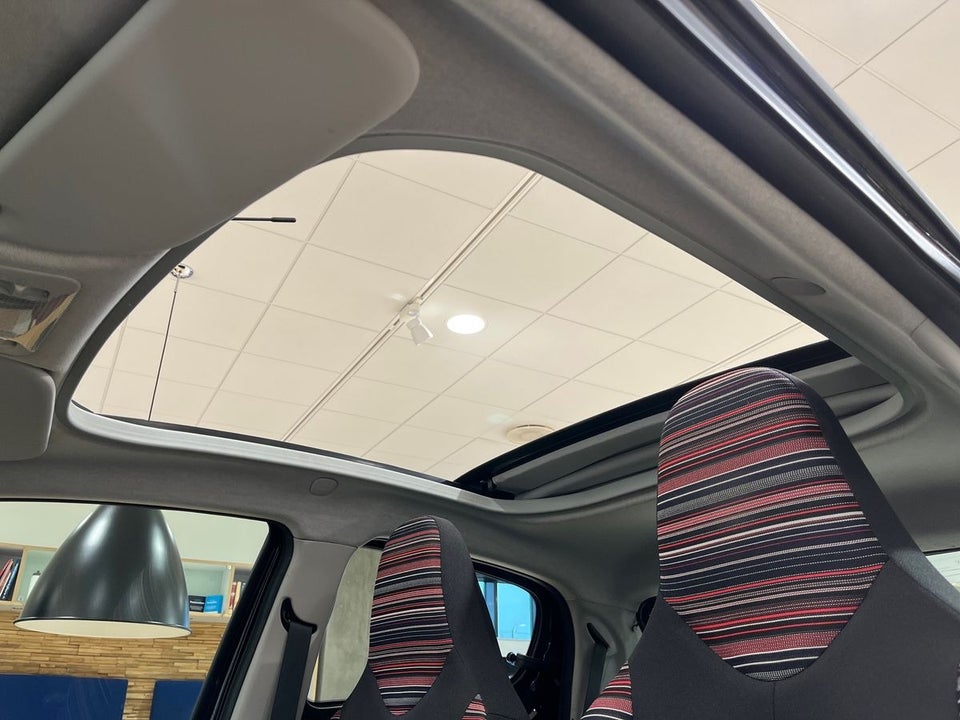 Citroën C1 1,0 VTi Triumph Airscape 5d