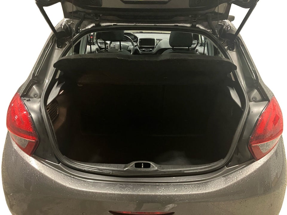 Peugeot 208 1,6 BlueHDi 100 Edition+ 5d