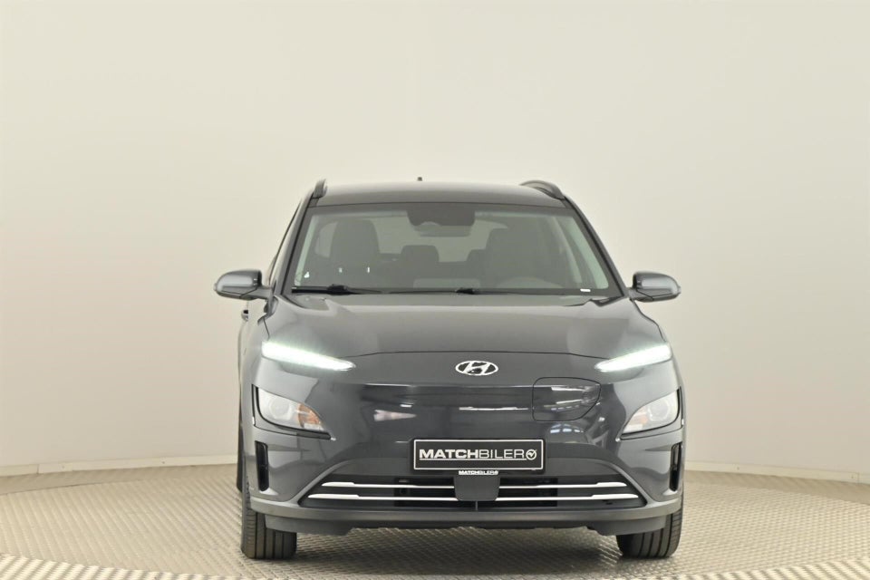 Hyundai Kona 64 EV Essential 5d