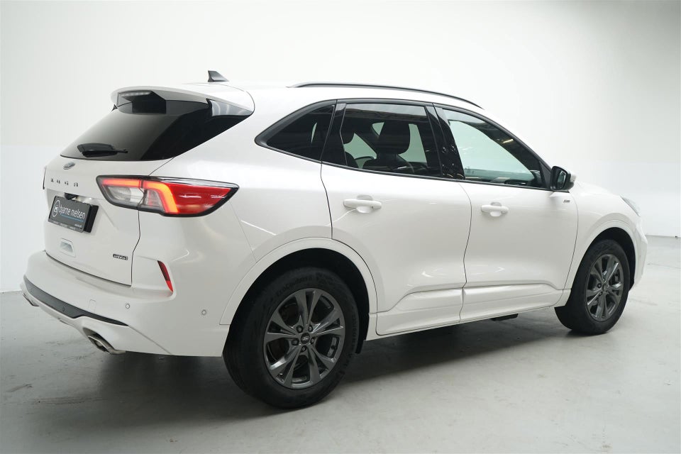 Ford Kuga 2,5 PHEV ST-Line X CVT 5d