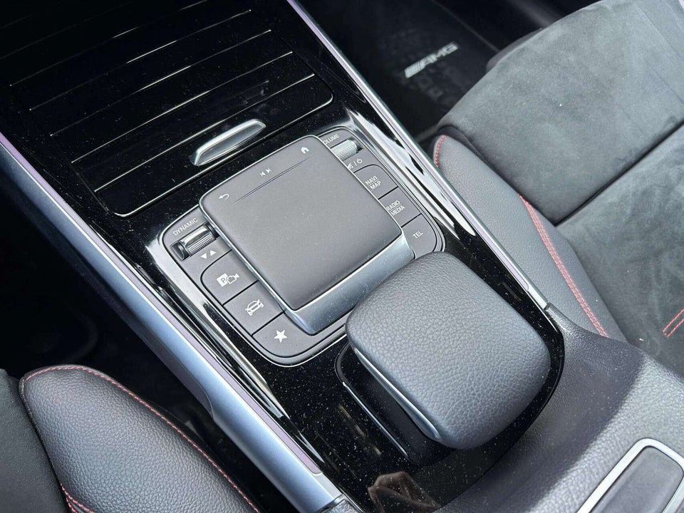 Mercedes EQB300 AMG Line 4Matic 5d