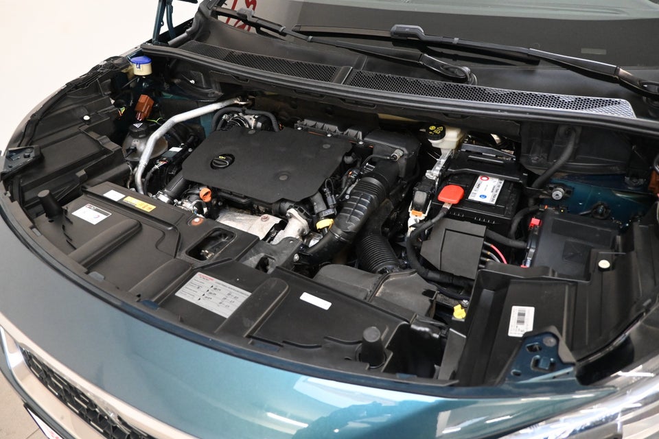 Peugeot 5008 1,5 BlueHDi 130 Allure Pack 7prs 5d