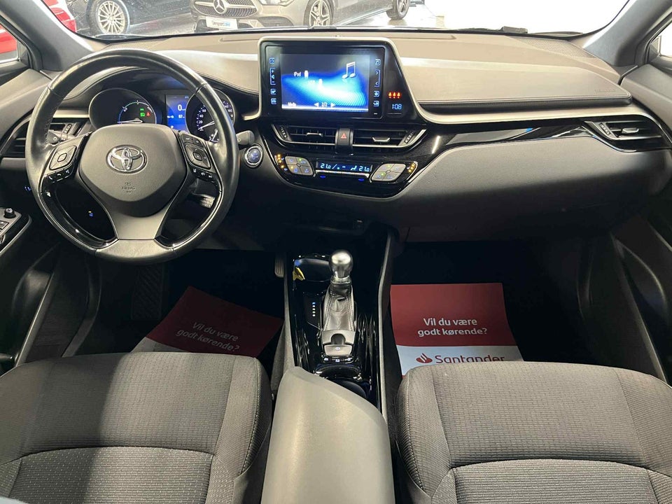 Toyota C-HR 1,8 Hybrid C-HIC CVT 5d
