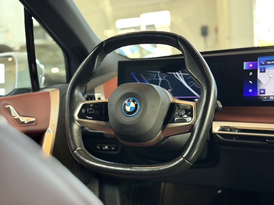 BMW iX xDrive40 M-Sport 5d