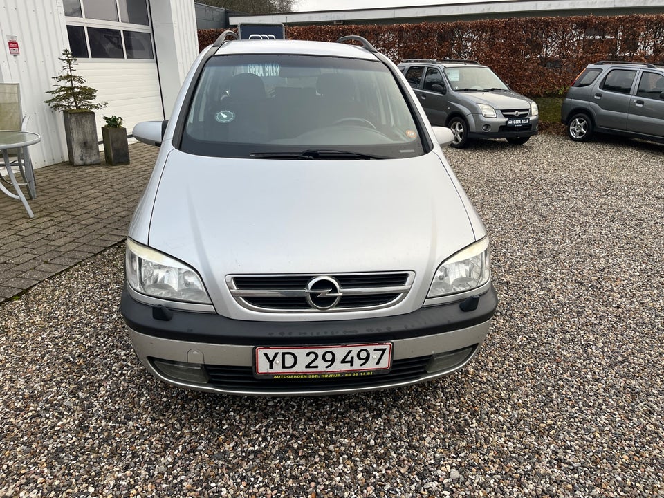 Opel Zafira 1,8 16V Comfort 7prs 5d